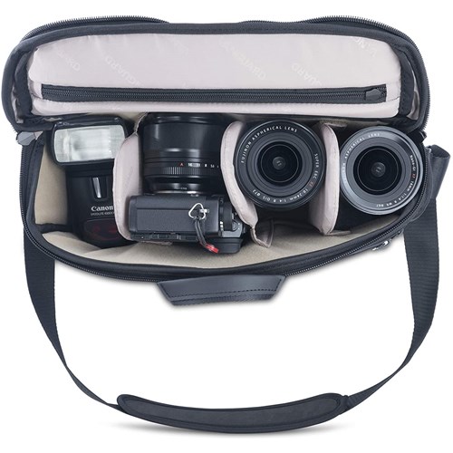 Vanguard VEO GO 34M BK Camera Bag, Black_1 - Theodist